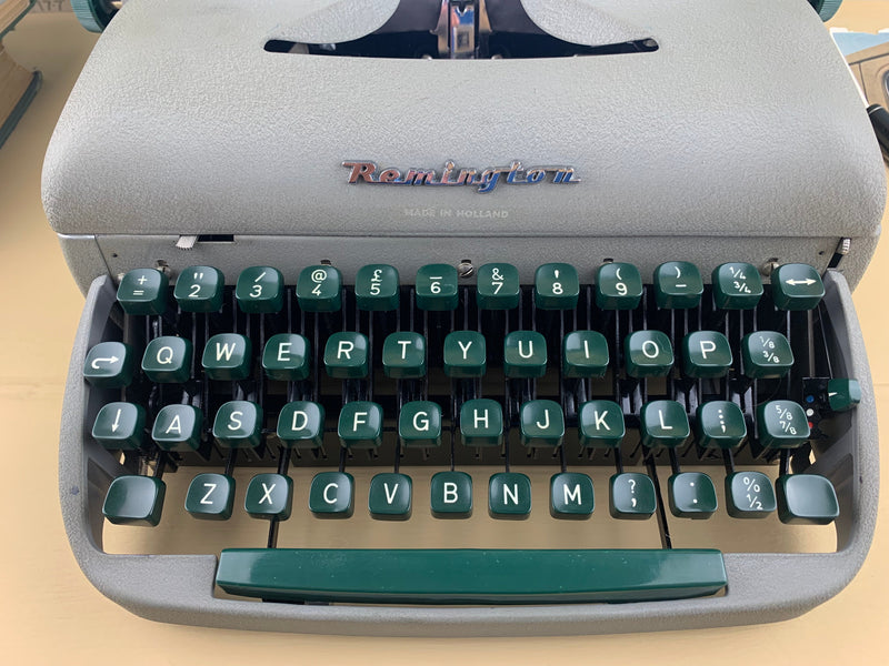 1956 Remington Travel-Riter